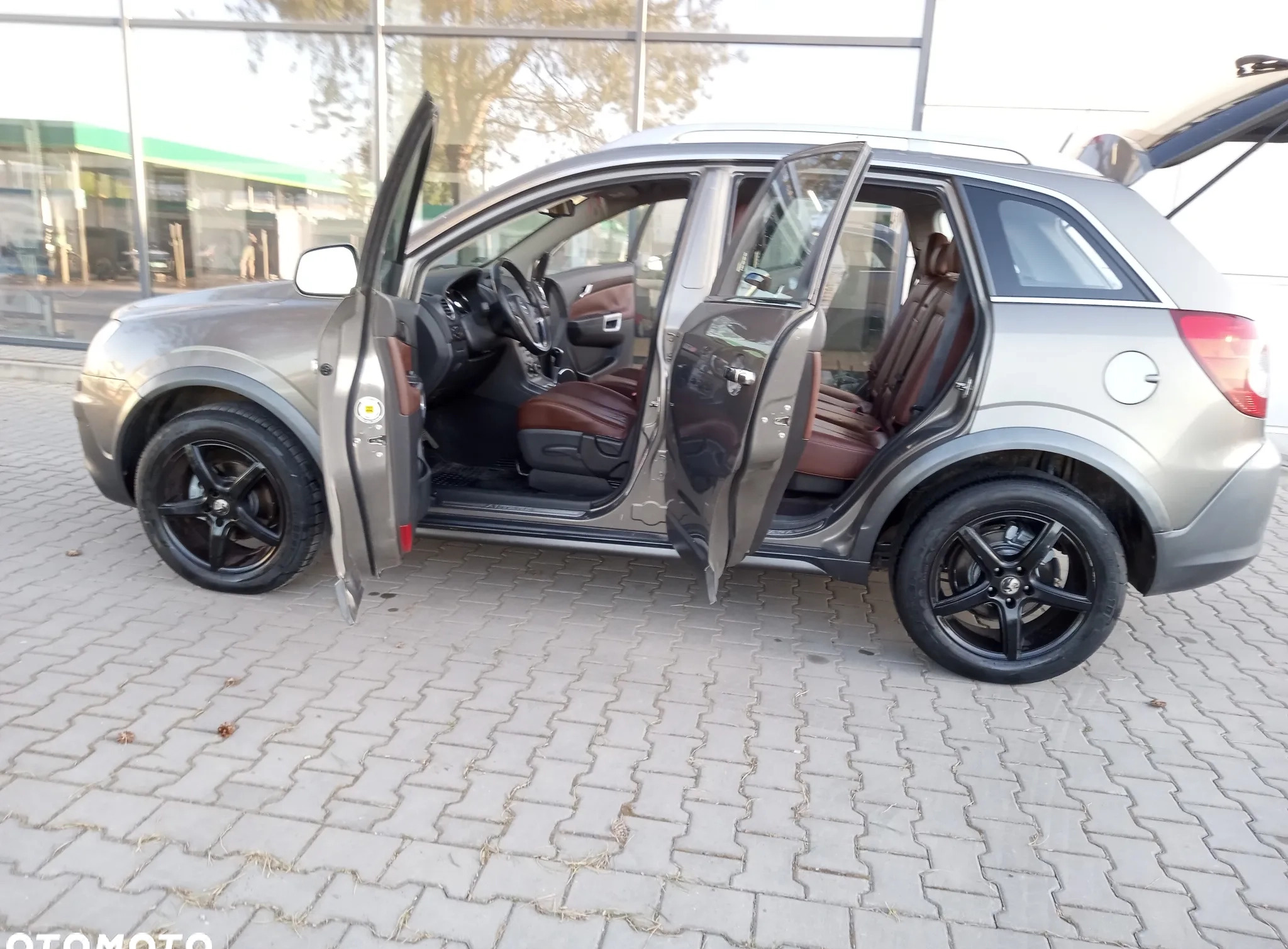 Opel Antara cena 14900 przebieg: 290000, rok produkcji 2007 z Kielce małe 277